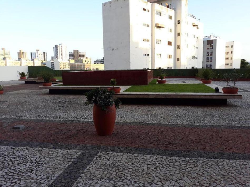 Maravilhoso Apartamento 2 Quartos Com Ofuro Porto Da Barra Salvador Summer Barra Flat Luaran gambar